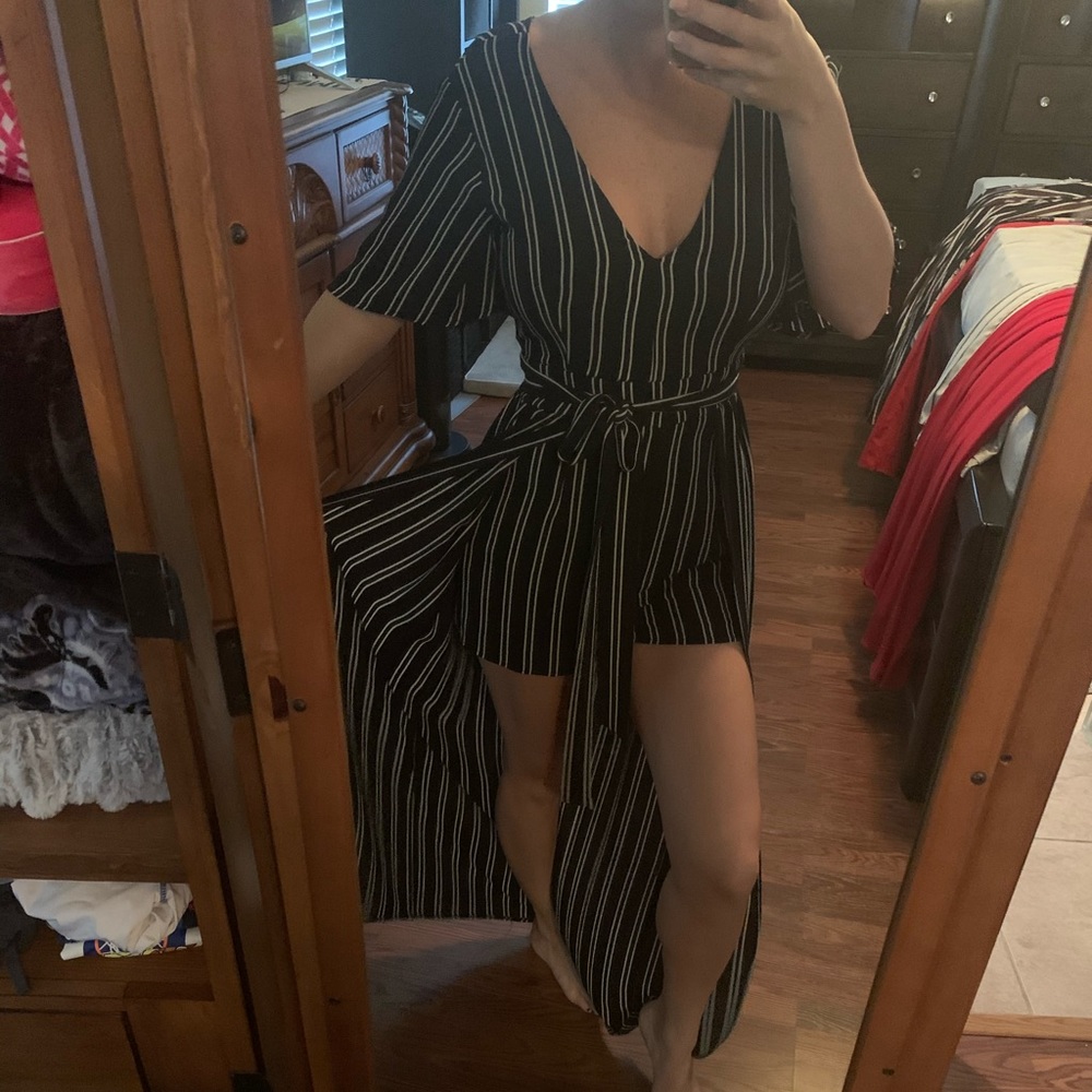 Romper - Picture 2 of 2